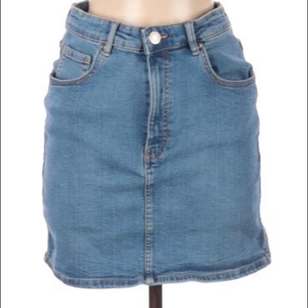 Zara Denim Jean Skirt - Medium